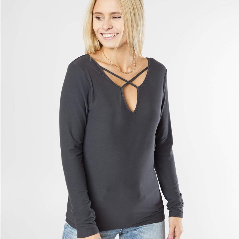 NWT Buckle Top Grey Long-sleeve